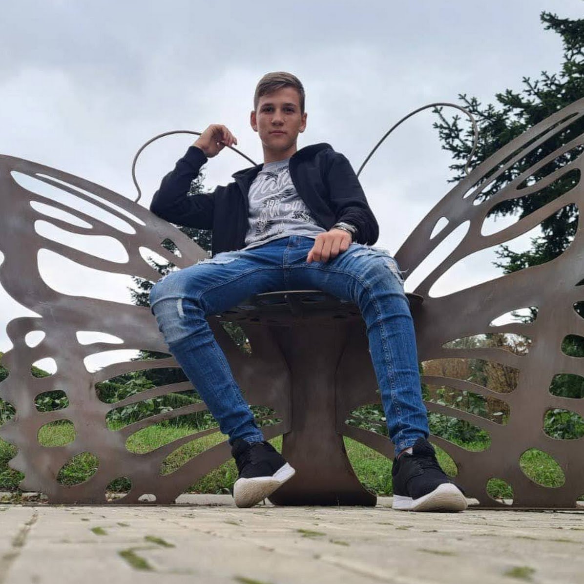 poezii.online Arade Daniel