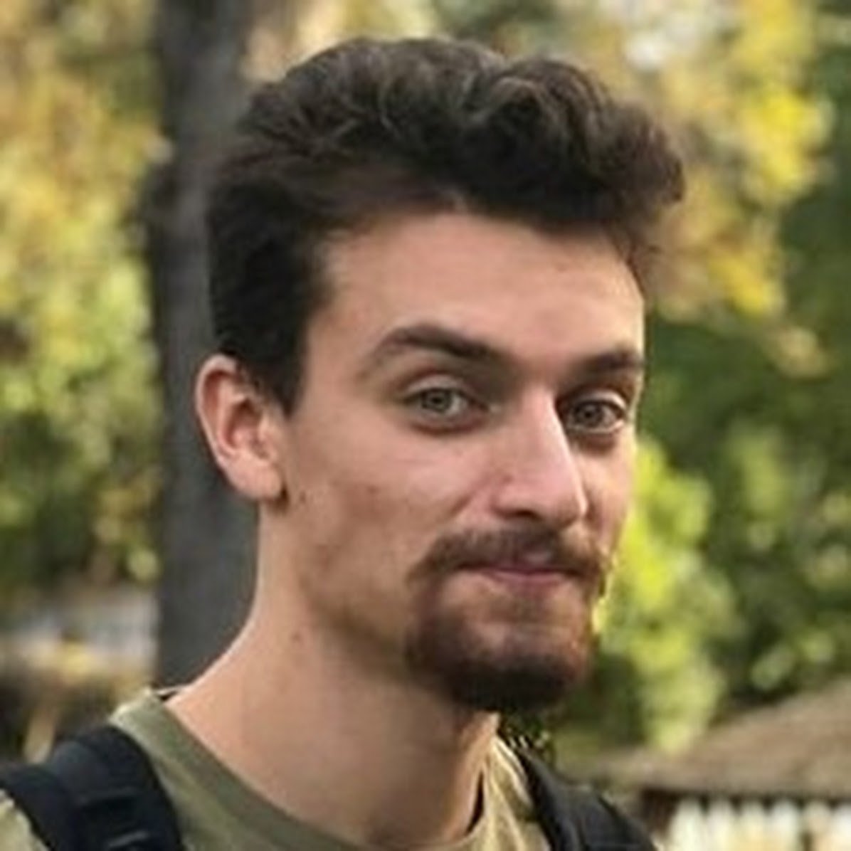 poezii.online Răzvan Harag