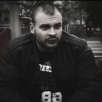 poezii.online Sub o salcie