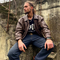 author Unicvers Felix